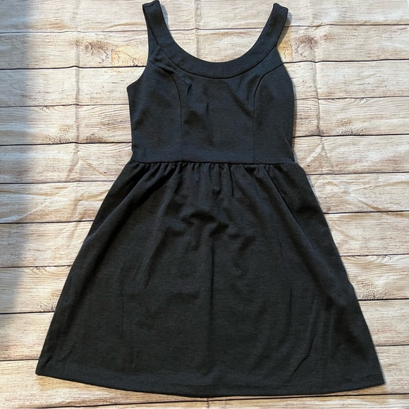 ❤️ 4 for $15 big flirt dress - Picture 1 of 2